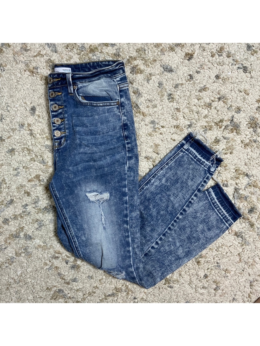 KanCan Women's High-Waisted Distressed Skinny Jeans Size 28